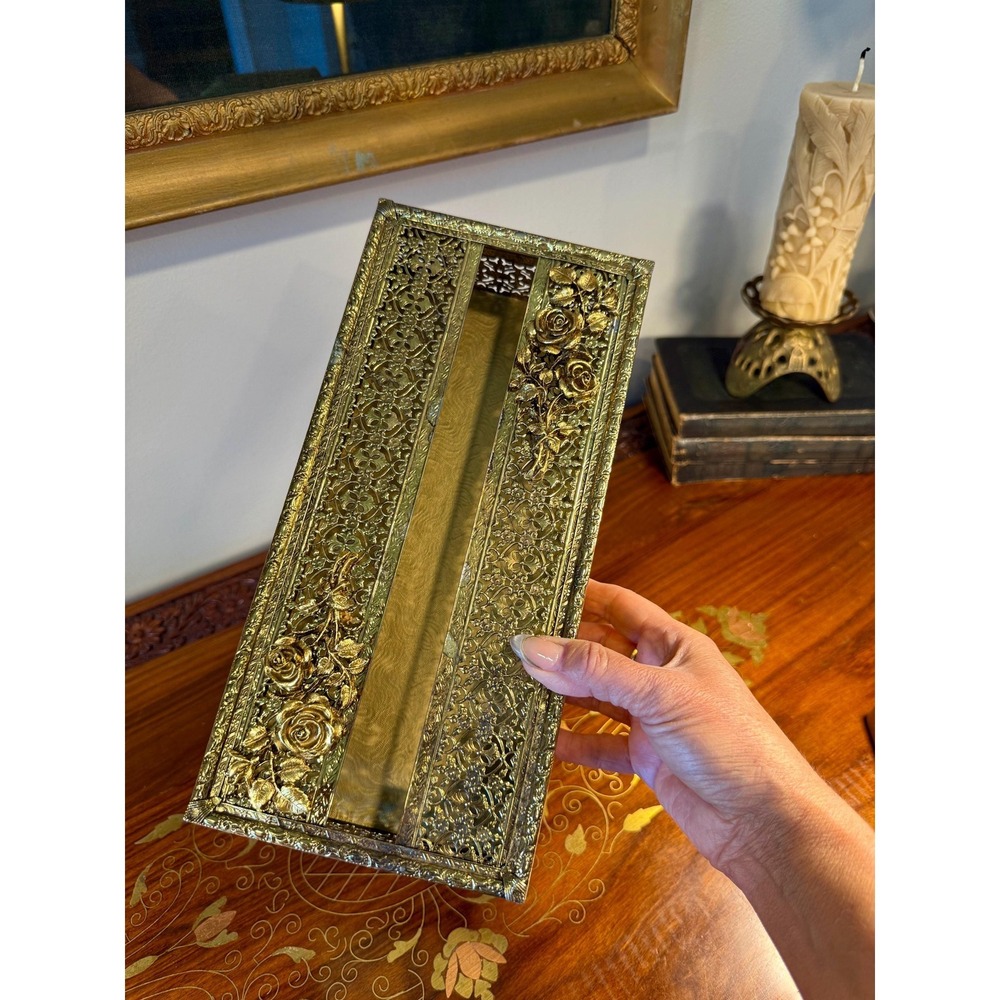 Vintage Filigree Tissue Box Cover with Roses - Picture 6 of 17